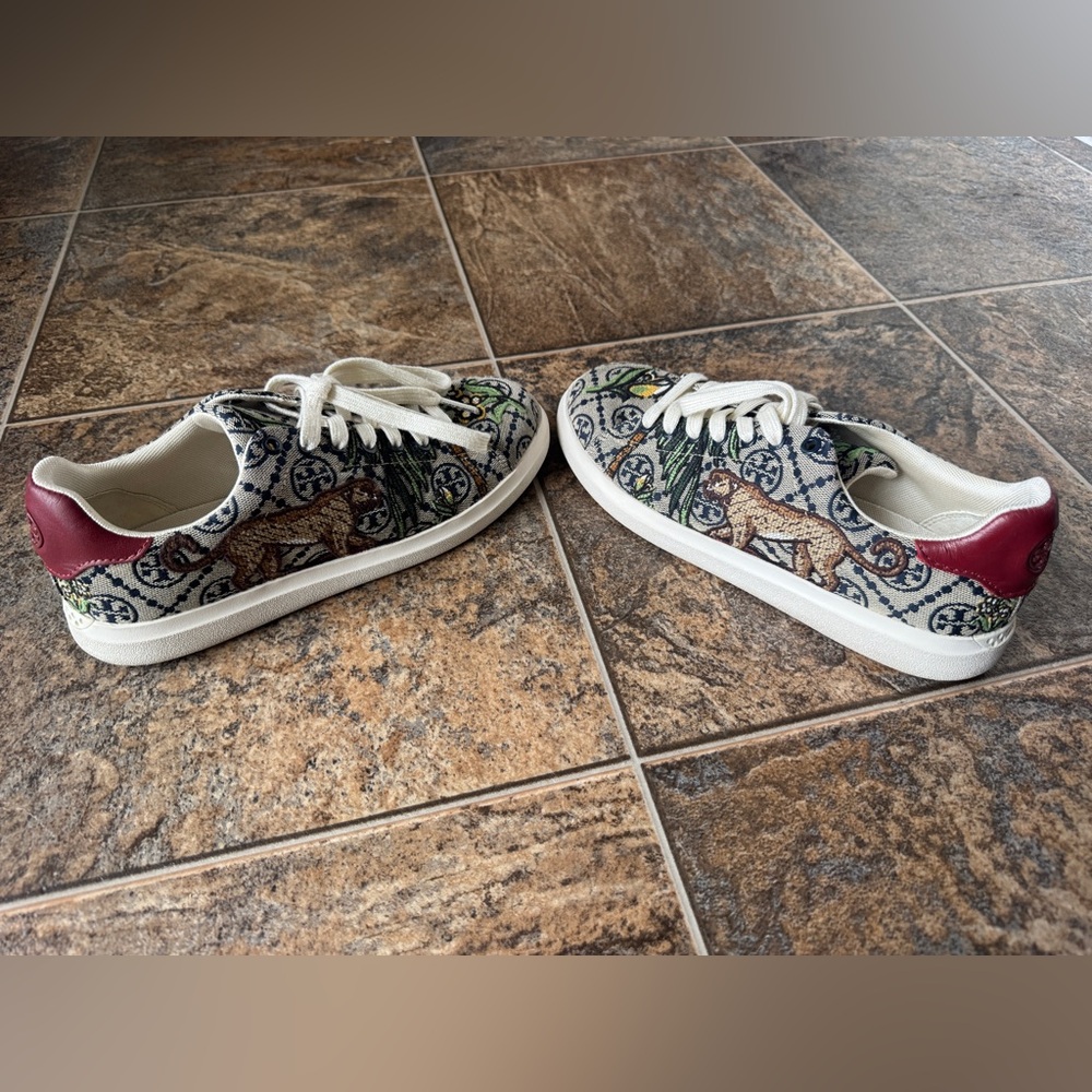 Tory Burch Howell Court T Monogram Embroidered Jaguar Sneakers- Women’s Size 7M